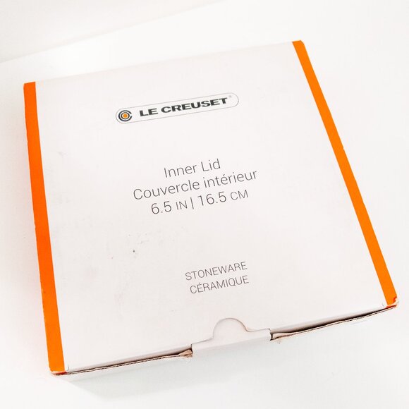 LE CREUSET 6.5 Inch 16.5cm Cocotte Inner Lid - Black Stoneware - Prevents Spills - Picture 1 of 6